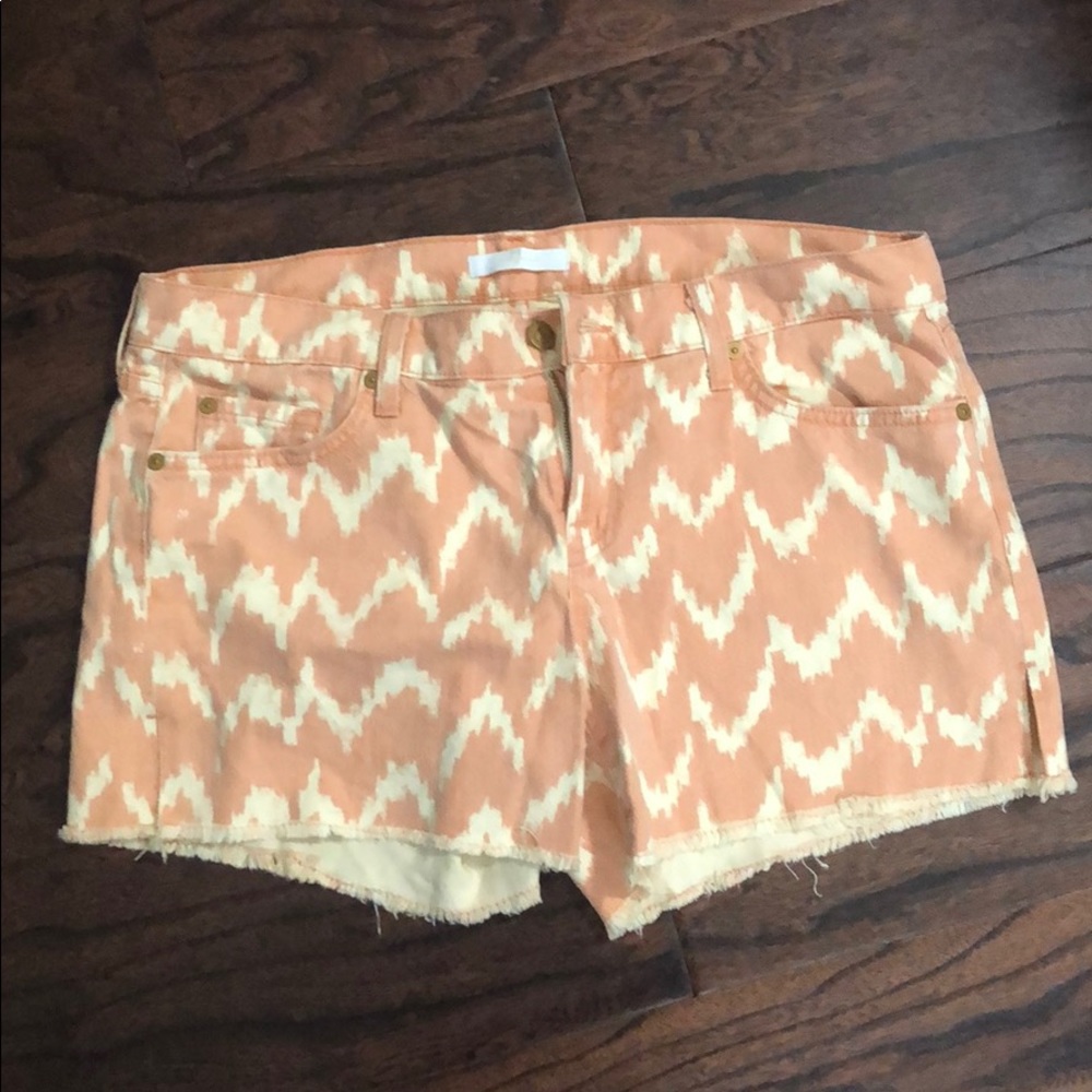 Shorts. Perfect condition. Salmon color